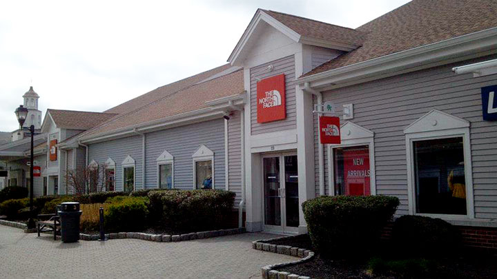 North Face OUTLET • Woodbury Commons NY